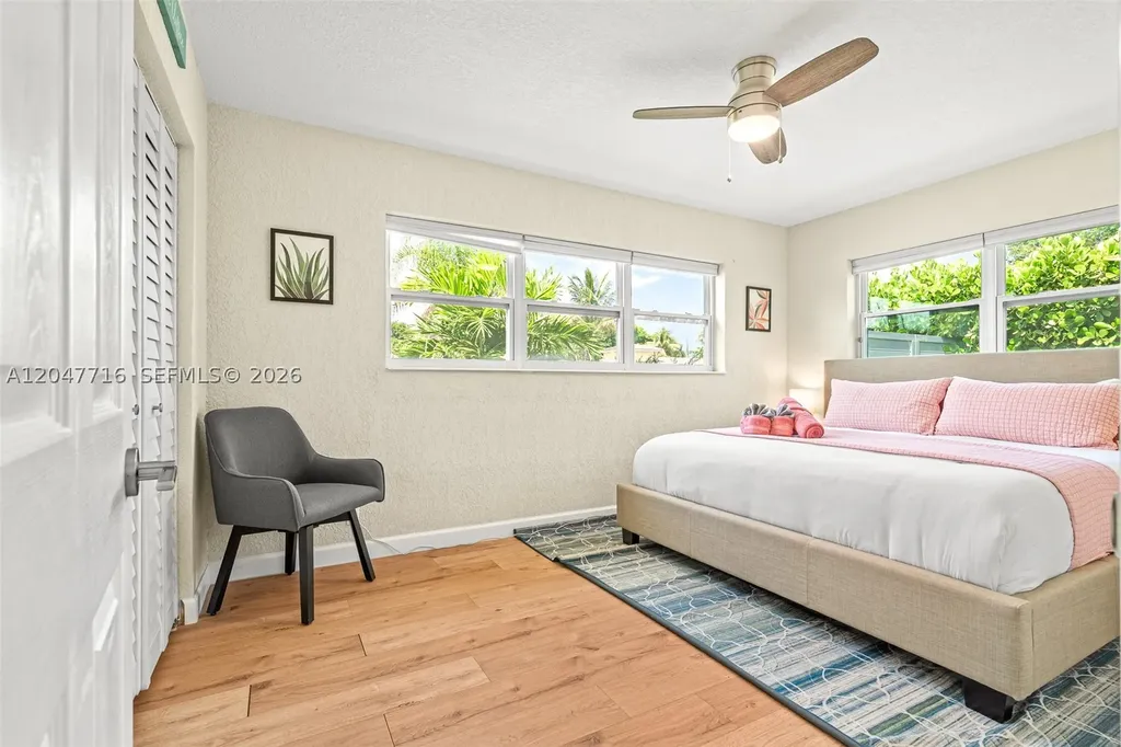 190 NE 21st Street Boca Raton FL 33431