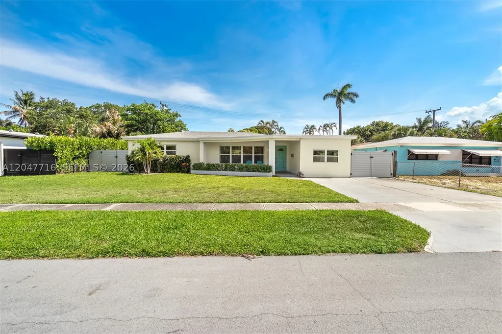 190 NE 21st Street Boca Raton FL 33431