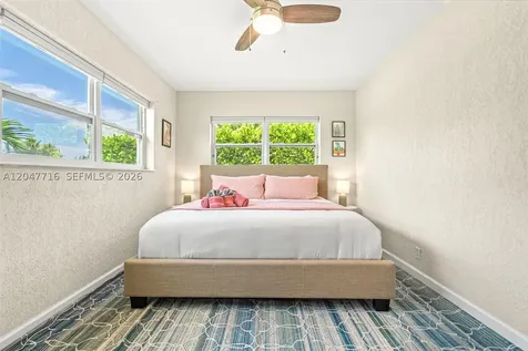 190 NE 21st Street Boca Raton FL 33431