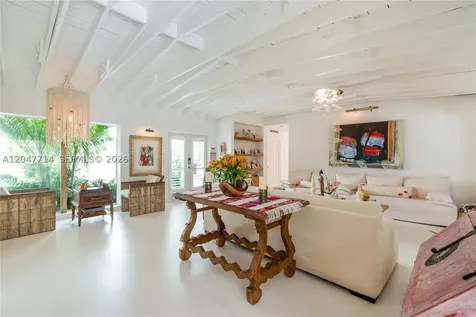 330 Gulf Road Key Biscayne FL 33149