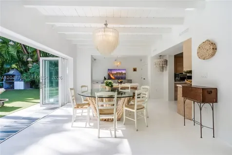 330 Gulf Road Key Biscayne FL 33149