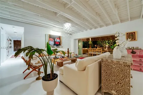 330 Gulf Road Key Biscayne FL 33149