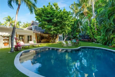 330 Gulf Road Key Biscayne FL 33149