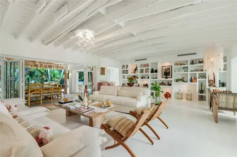 330 Gulf Road Key Biscayne FL 33149