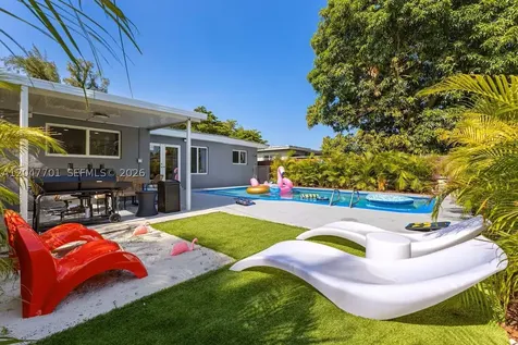 1240 NE 159th Street North Miami Beach FL 33162