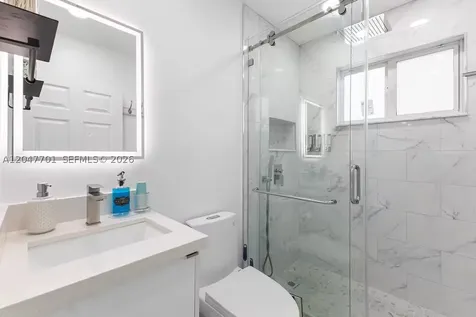 1240 NE 159th Street North Miami Beach FL 33162