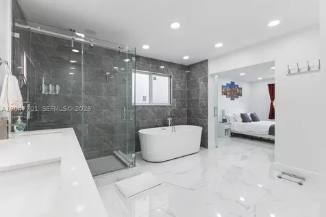 1240 NE 159th Street North Miami Beach FL 33162