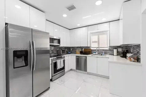 1240 NE 159th Street North Miami Beach FL 33162