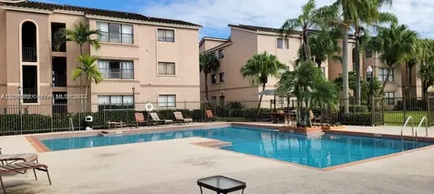 2846 S University Drive Davie FL 33328