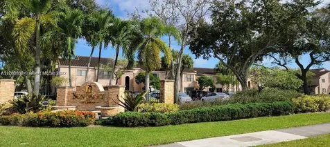 2846 S University Drive Davie FL 33328