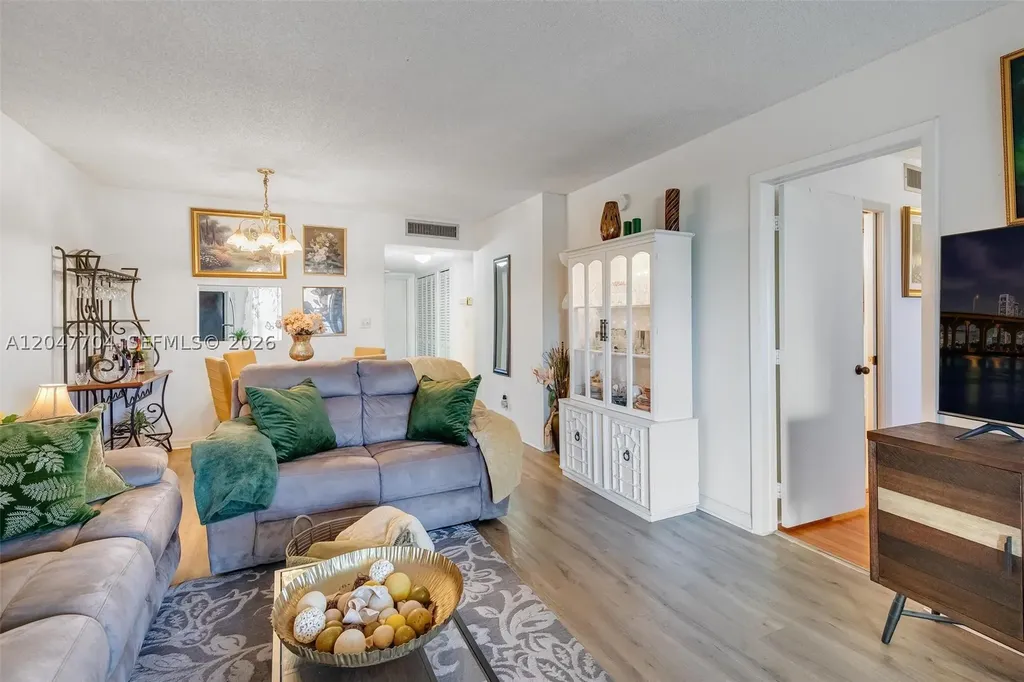 6000 NW 64th Avenue Tamarac FL 33319