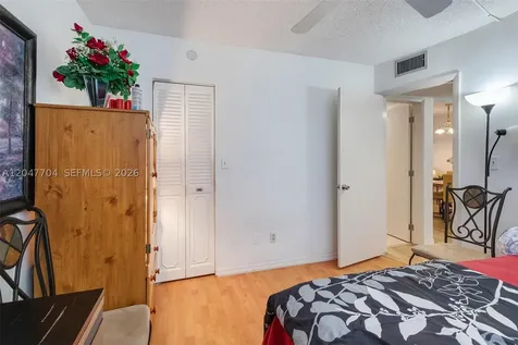 6000 NW 64th Avenue Tamarac FL 33319