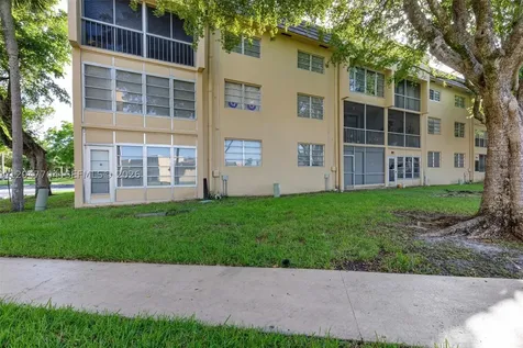 6000 NW 64th Avenue Tamarac FL 33319