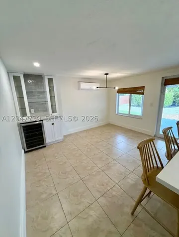 670 E 58th Street Hialeah FL 33013