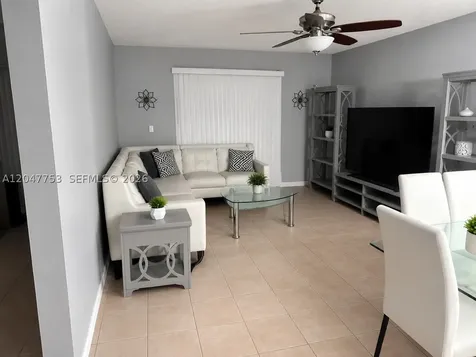 4133 NW 88th Avenue Coral Springs FL 33065
