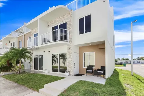 25948 SW 139th Court Homestead FL 33032