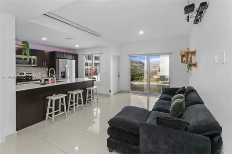 25948 SW 139th Court Homestead FL 33032