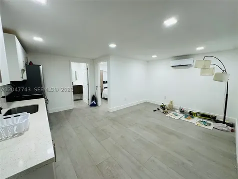 520 NW 45th Street Miami FL 33127