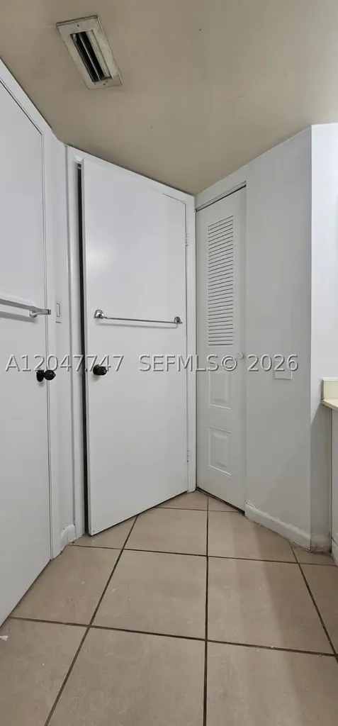 990 Coral Club Drive Coral Springs FL 33071