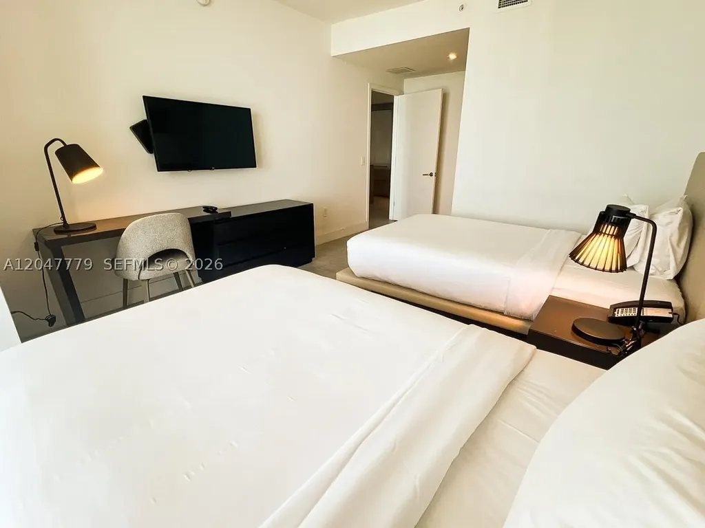 4010 S Ocean Drive Hollywood FL 33019