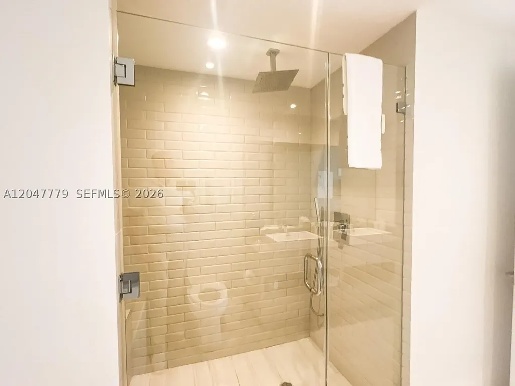 4010 S Ocean Drive Hollywood FL 33019