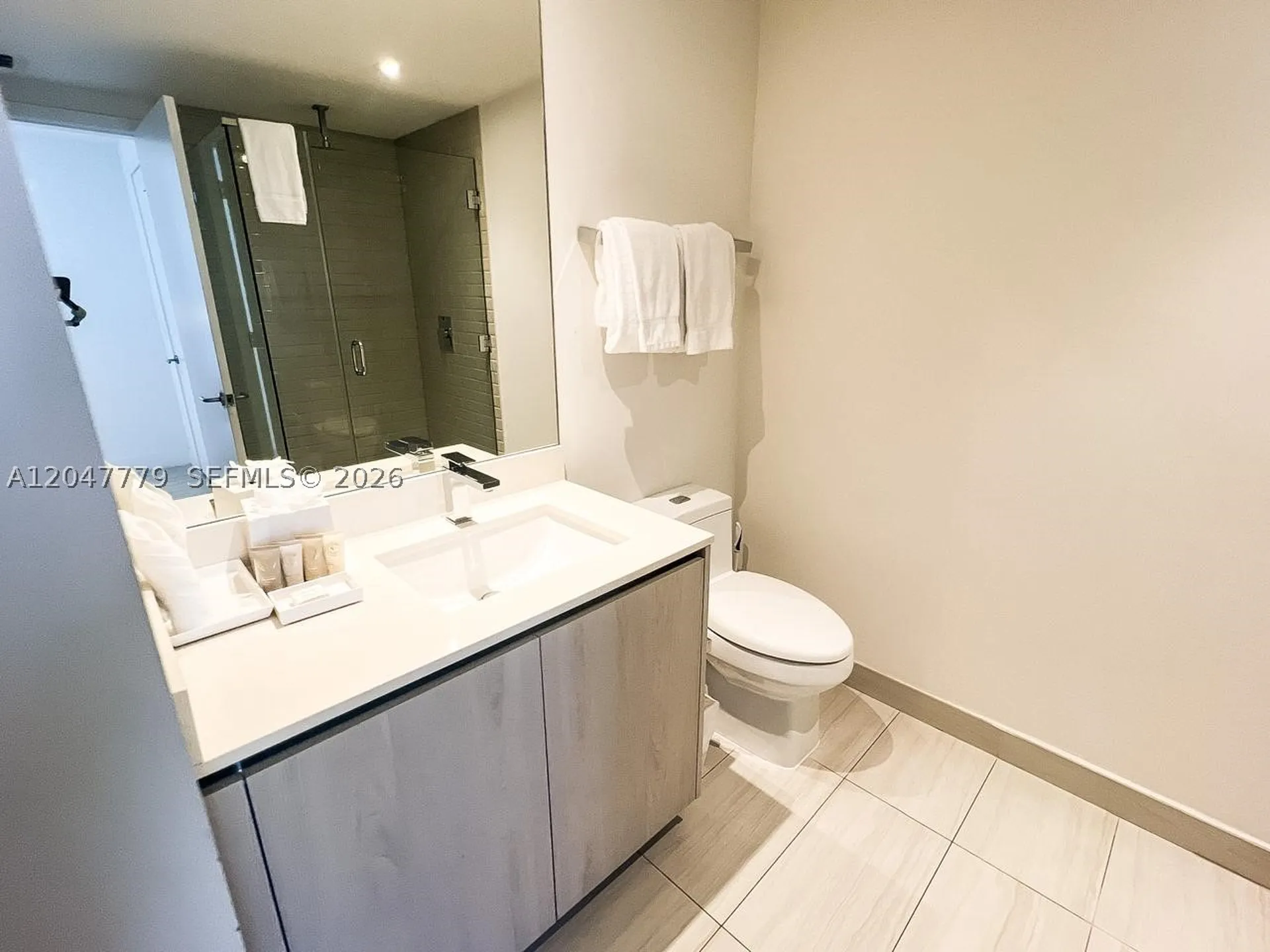 4010 S Ocean Drive Hollywood FL 33019