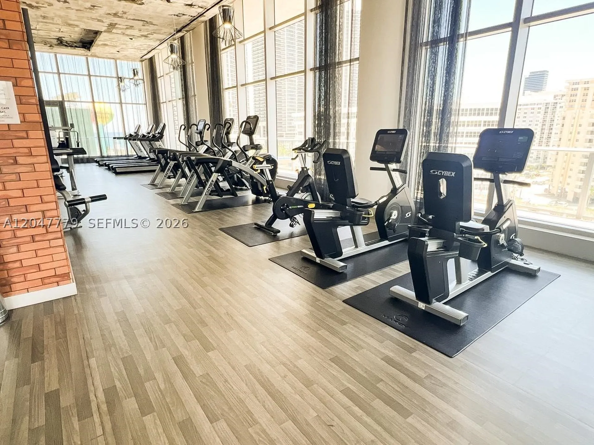 4010 S Ocean Drive Hollywood FL 33019