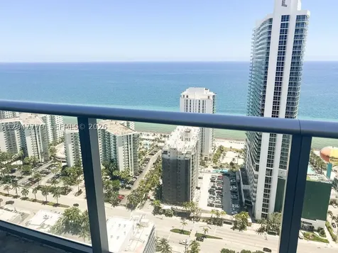 4010 S Ocean Drive Hollywood FL 33019