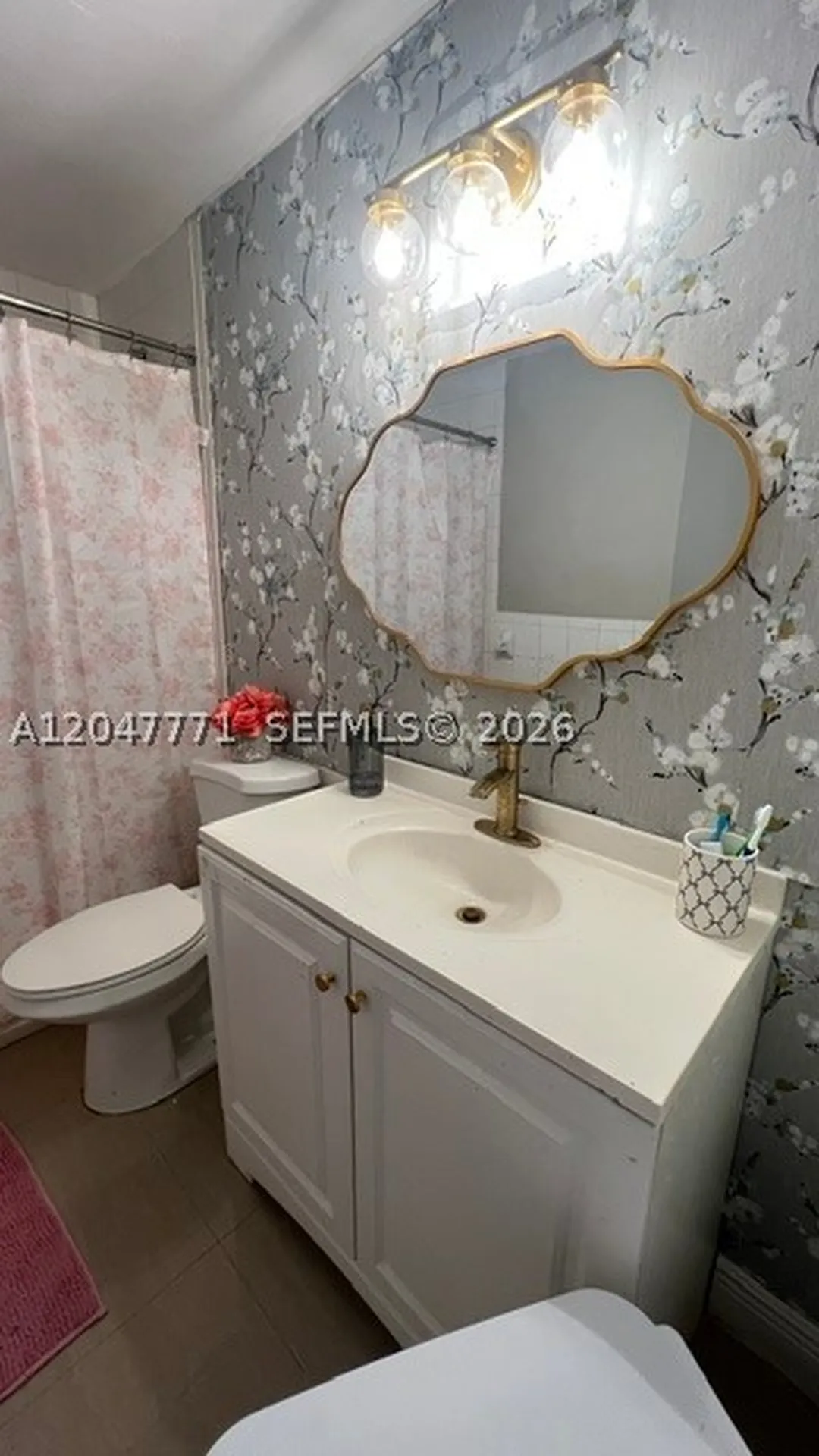 3000 N 72nd Way Hollywood FL 33024