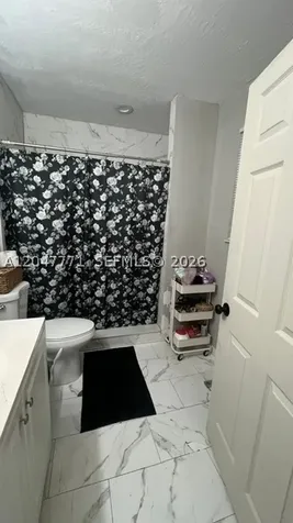 3000 N 72nd Way Hollywood FL 33024