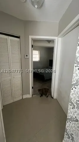 3000 N 72nd Way Hollywood FL 33024