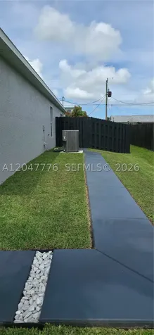 2037 SW Aquarius Lane Port St. Lucie FL 34984