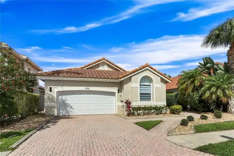 1530 W Lacosta Drive W Pembroke Pines FL 33027