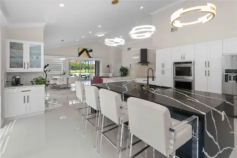 1530 W Lacosta Drive W Pembroke Pines FL 33027