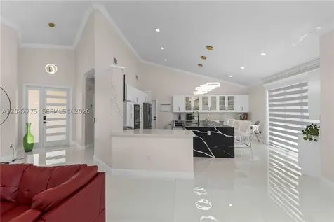 1530 W Lacosta Drive W Pembroke Pines FL 33027