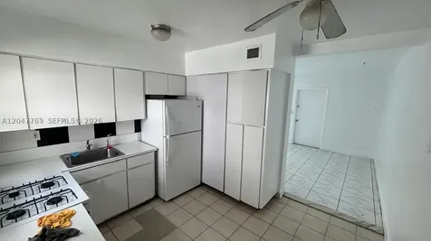 1420 NE 171st Street North Miami Beach FL 33162