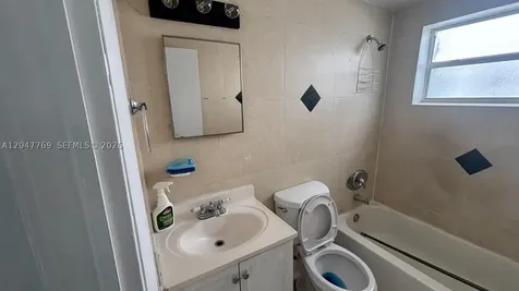 1420 NE 171st Street North Miami Beach FL 33162