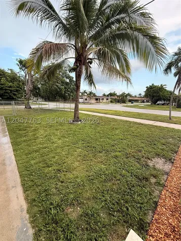 10555 SW 32nd Street Miami FL 33165