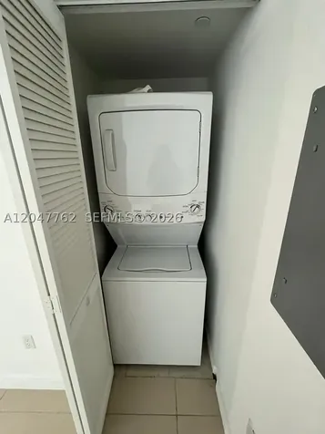 31 SE 6th Street Miami FL 33131