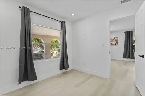 171 W 13th Street Hialeah FL 33010