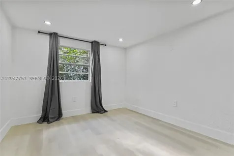 171 W 13th Street Hialeah FL 33010