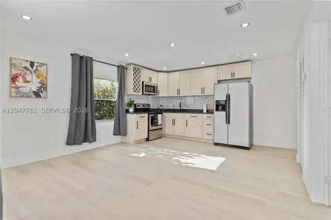 171 W 13th Street Hialeah FL 33010