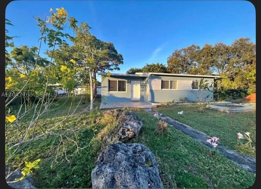 227 SW 22nd Avenue Fort Lauderdale FL 33312