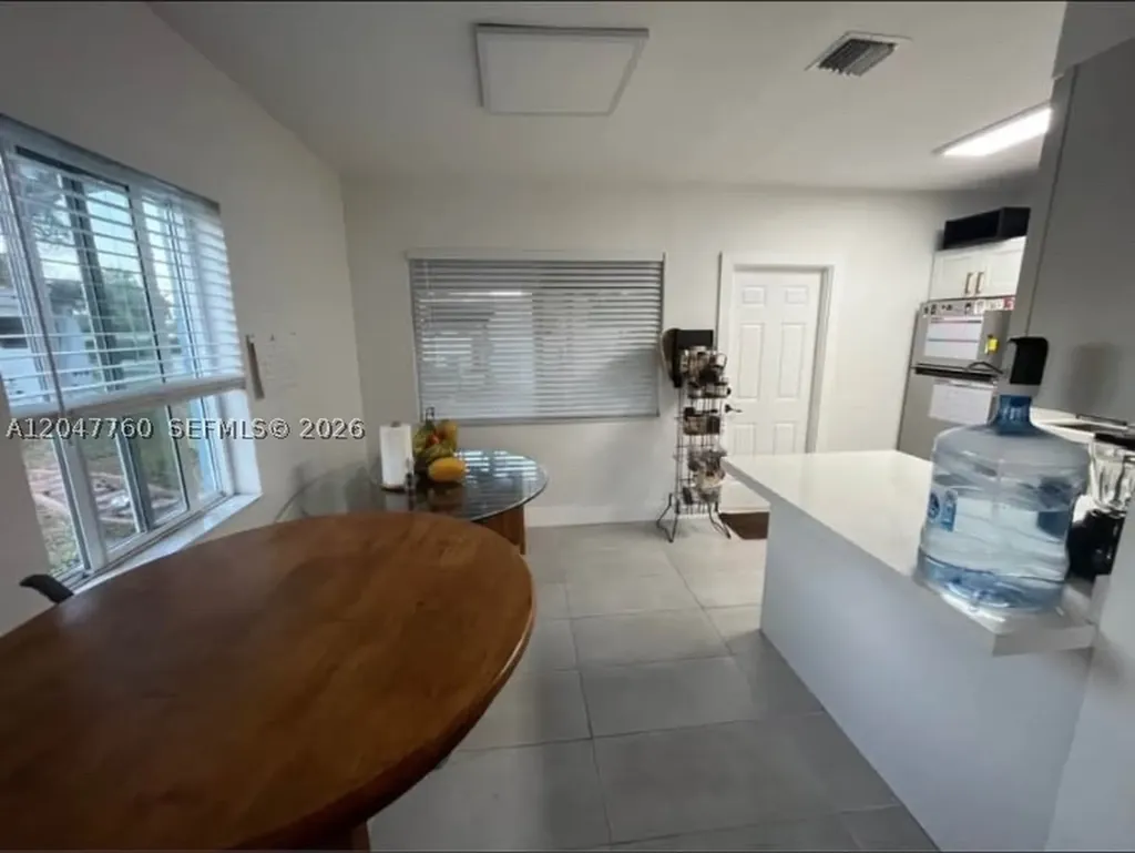 227 SW 22nd Avenue Fort Lauderdale FL 33312