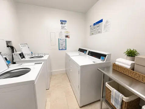 2801 NE 183rd Street Aventura FL 33160