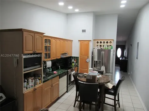11530 NW 87th Court Hialeah Gardens FL 33018