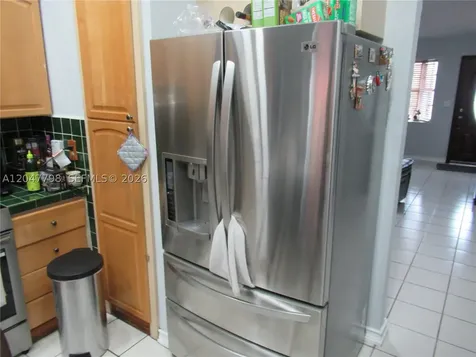 11530 NW 87th Court Hialeah Gardens FL 33018