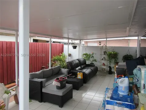 11530 NW 87th Court Hialeah Gardens FL 33018