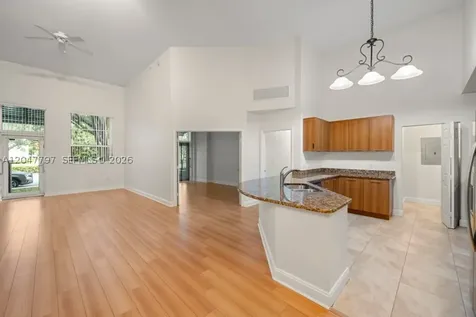 510 NW 84th Avenue Plantation FL 33324