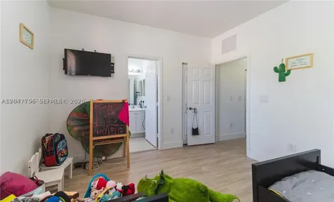 3065 SE 1 Drive Homestead FL 33033